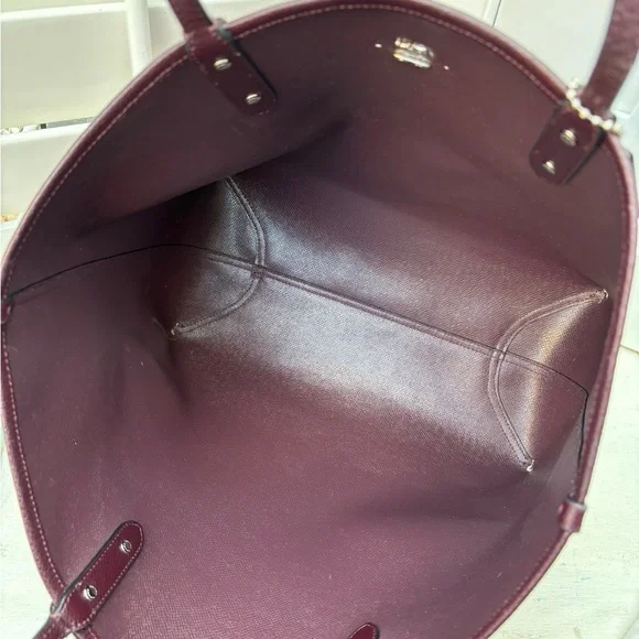Coach Reversible City Tote Bag In Happy Bird Print Canvas 55870 Oxblood 1 - Picture 11 of 13